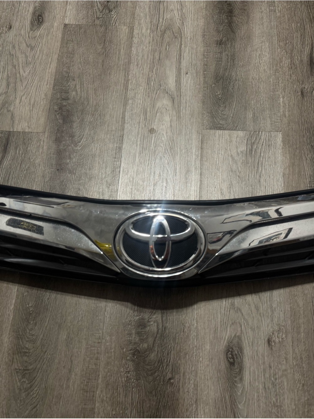 2012 2015 TOYOTA CAMRY FRONT RADIATOR GRILLE GRILL CHROME & EMBLEM OEM